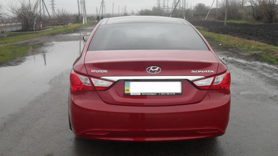 Hyundai Sonata 2