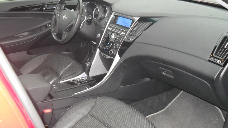 Hyundai Sonata 5