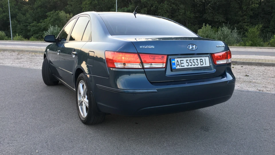 Hyundai Sonata 2.0 165 л.с. Executive 5