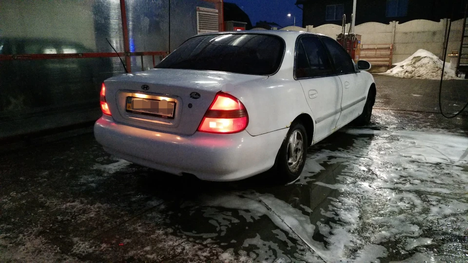 Hyundai Sonata 2.0 8V МКПП 3