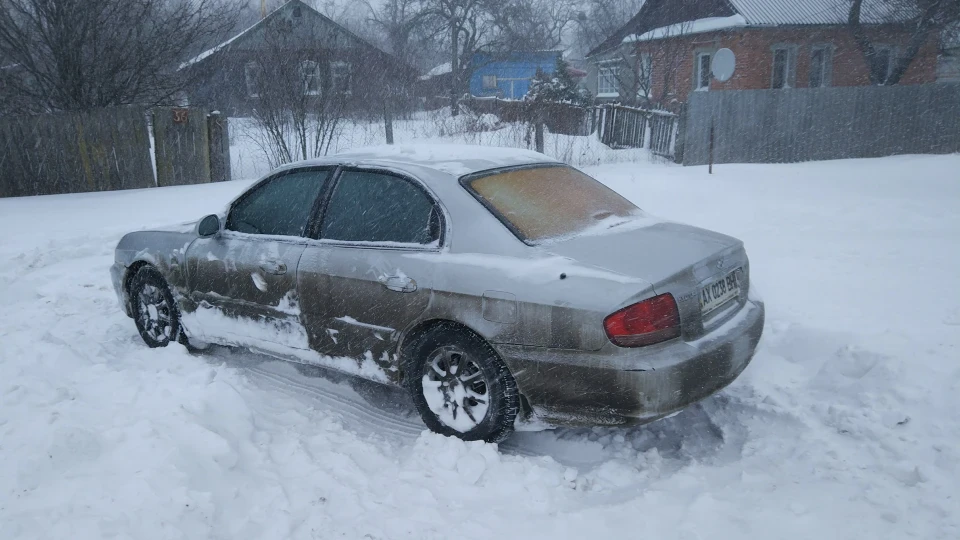 Hyundai Sonata 2.0 G4JP 2