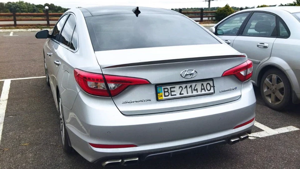 Hyundai Sonata 2.0 T-GDi Limited Sport 2