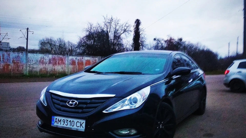 Hyundai Sonata 2.0 turbo 2