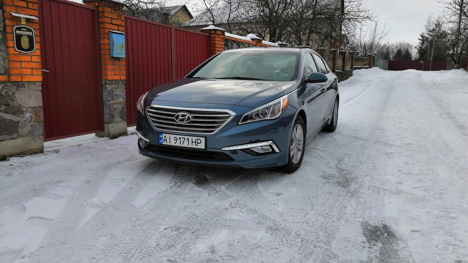 Hyundai Sonata 2015 SE 2.4GDI 4