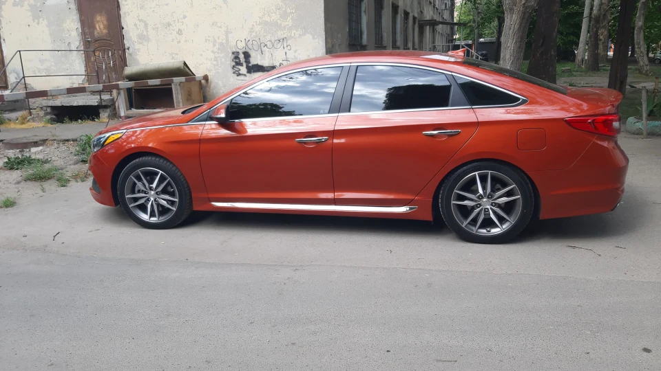 Hyundai Sonata 2.0t gas 4