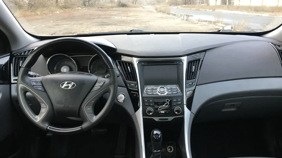 Hyundai Sonata 2.4 GDi American 4