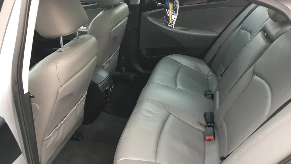 Hyundai Sonata 2.4 GDi American 5