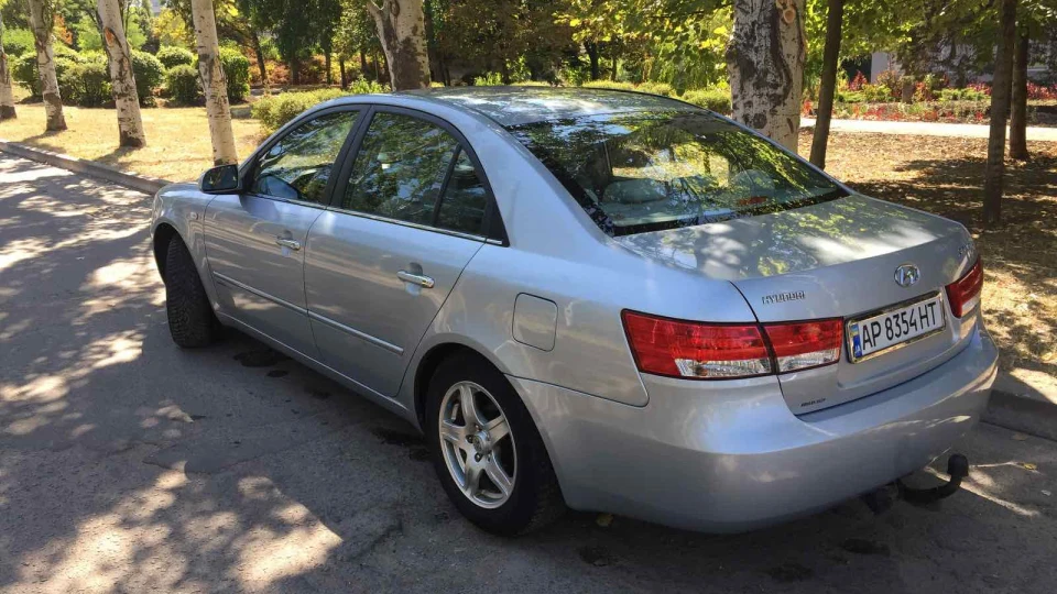 Hyundai Sonata 2,4 4