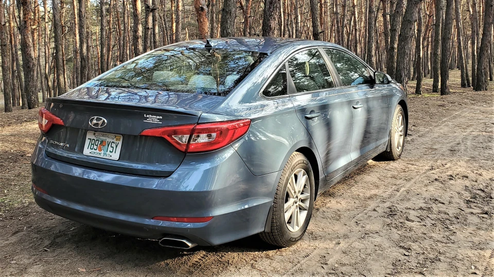 Hyundai Sonata Aquamarine 2