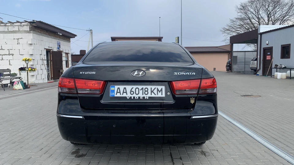 Hyundai Sonata AT LPG 4