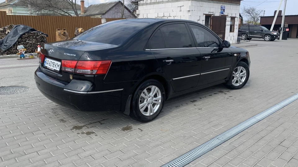 Hyundai Sonata AT LPG 5
