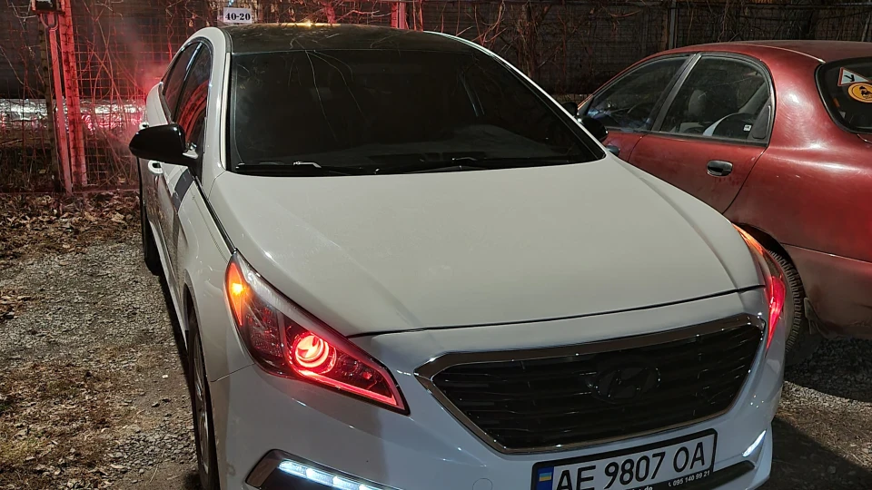 Hyundai Sonata Білка