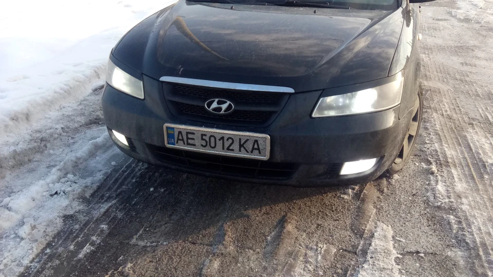 Hyundai Sonata ЧОРНА 2