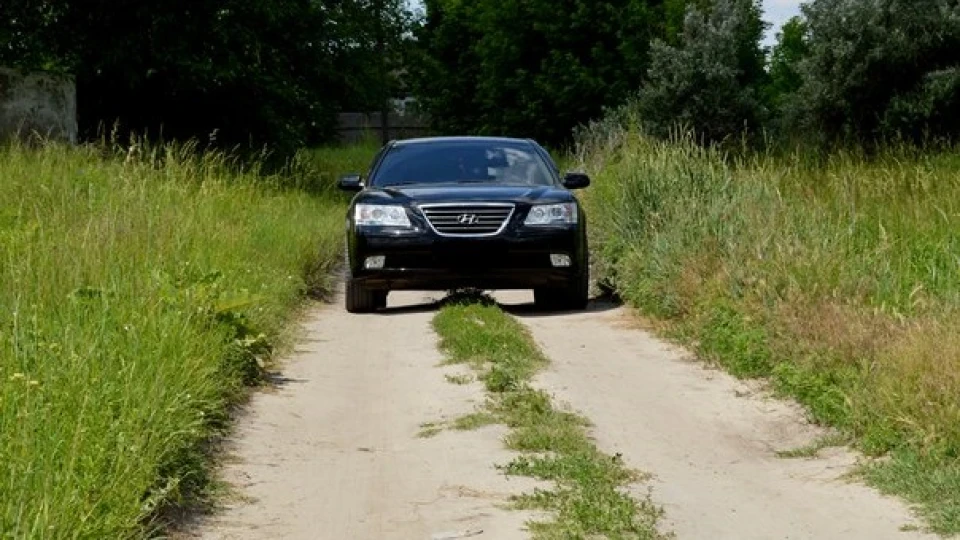 Hyundai Sonata чорна 5