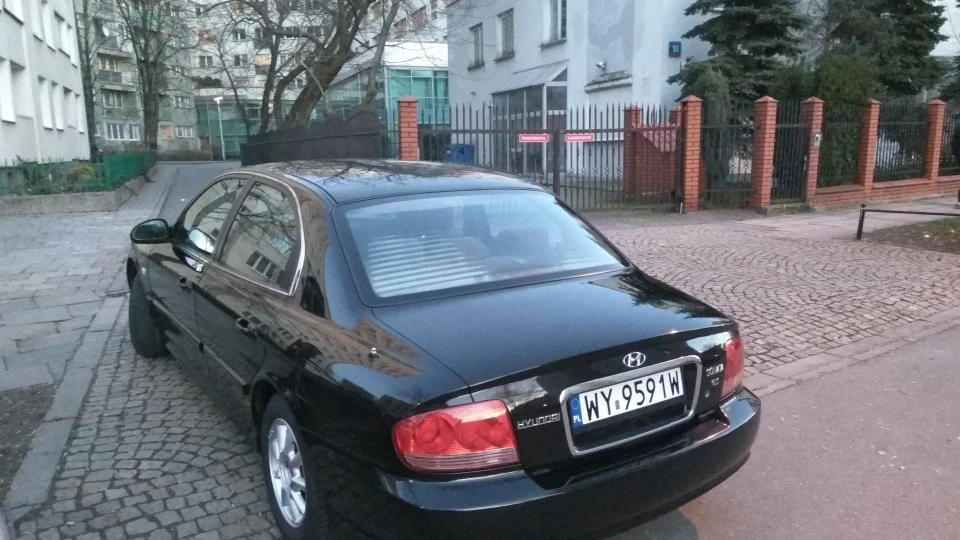 Hyundai Sonata чорний танк 5