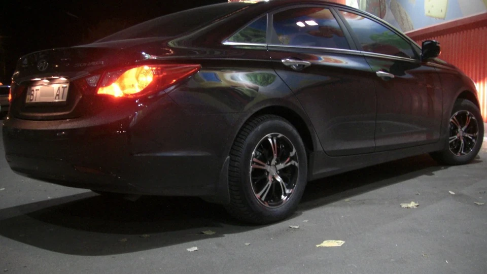 Hyundai Sonata Дівчинка-Ніч. 2