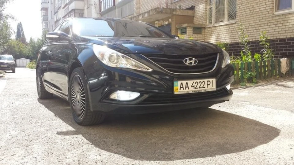Hyundai Sonata exclusive stuling 3