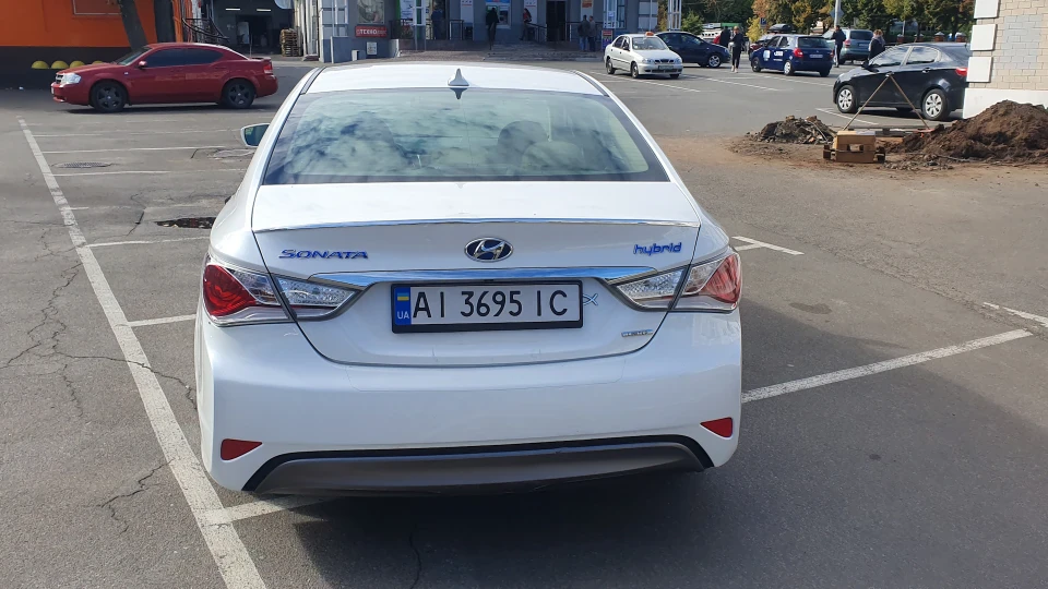Hyundai Sonata Гібрид 2