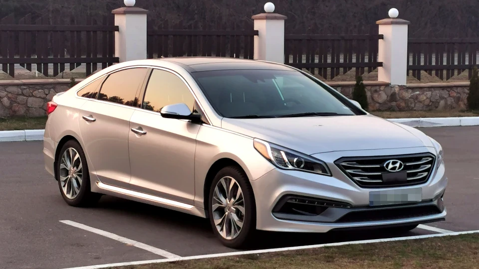 Hyundai Sonata Limited 2.0t (Sport) 3