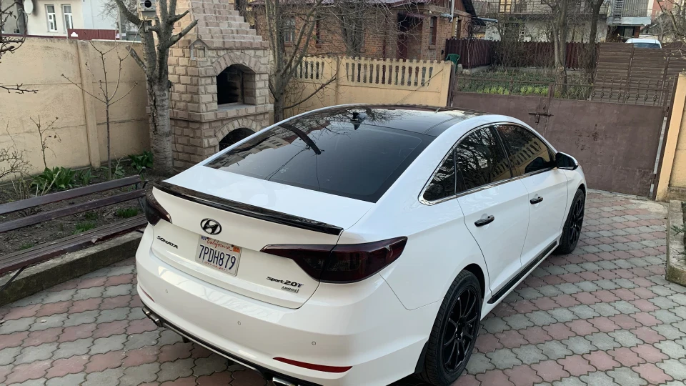 Hyundai Sonata Limited 2.0t 3