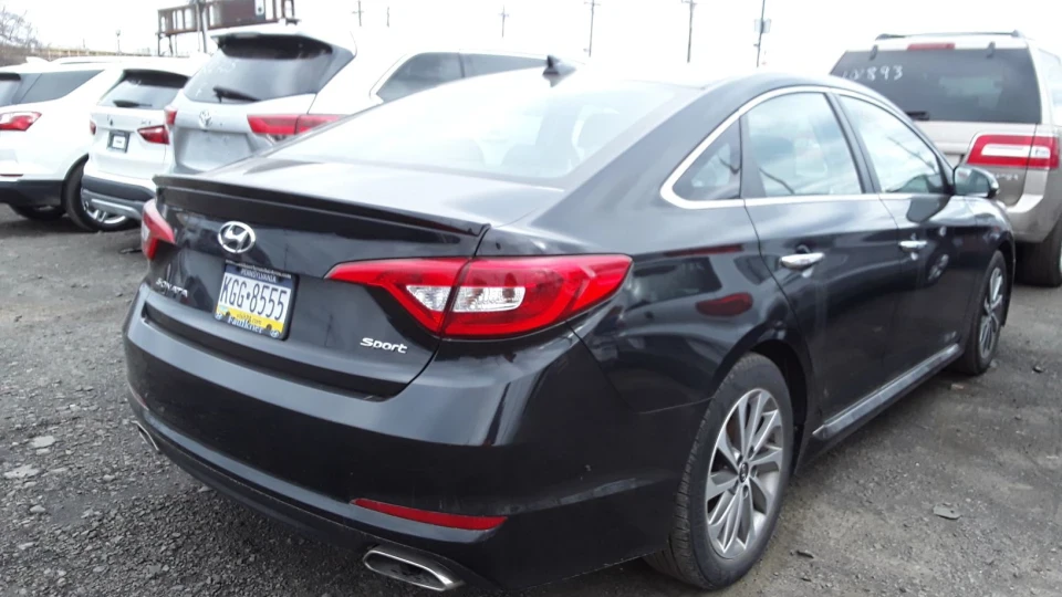 Hyundai Sonata Phantom Black 2