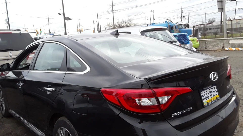 Hyundai Sonata Phantom Black 3