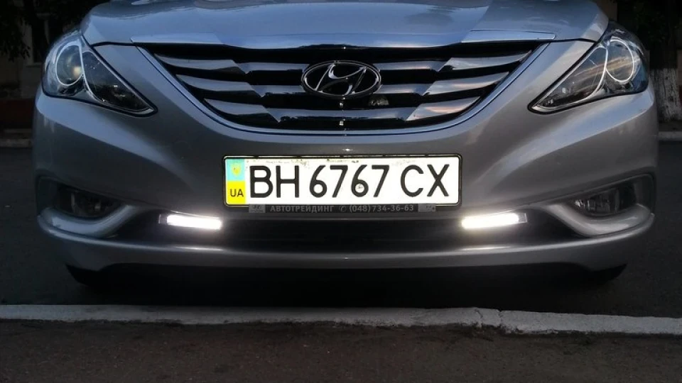 Hyundai Sonata Притягуюча погляди 4