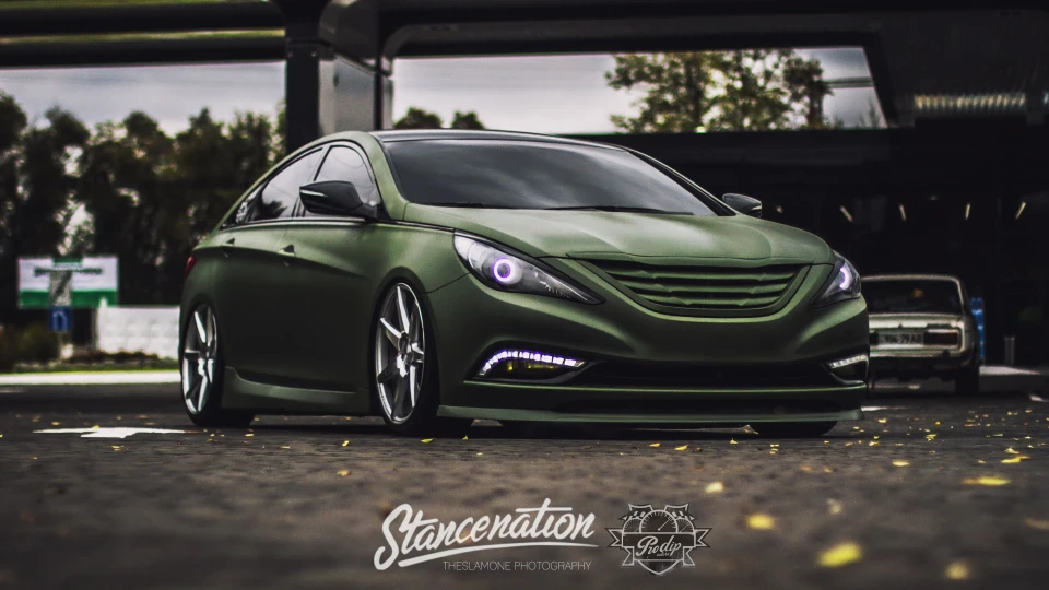 Hyundai Sonata Reptile on Air 4