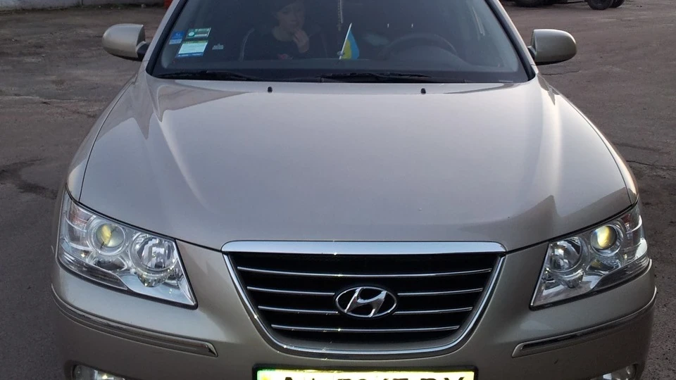 Hyundai Sonata Літак 2