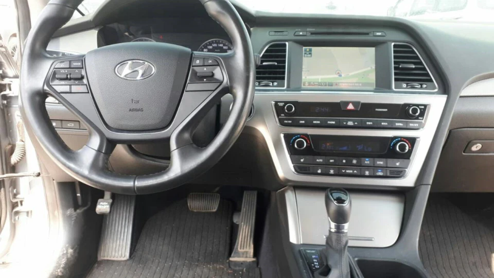 Hyundai Sonata SectorGAZA 4