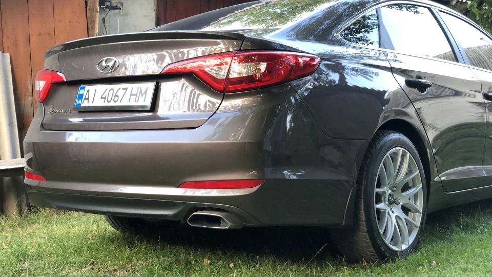 Hyundai Sonata шоколадка 3