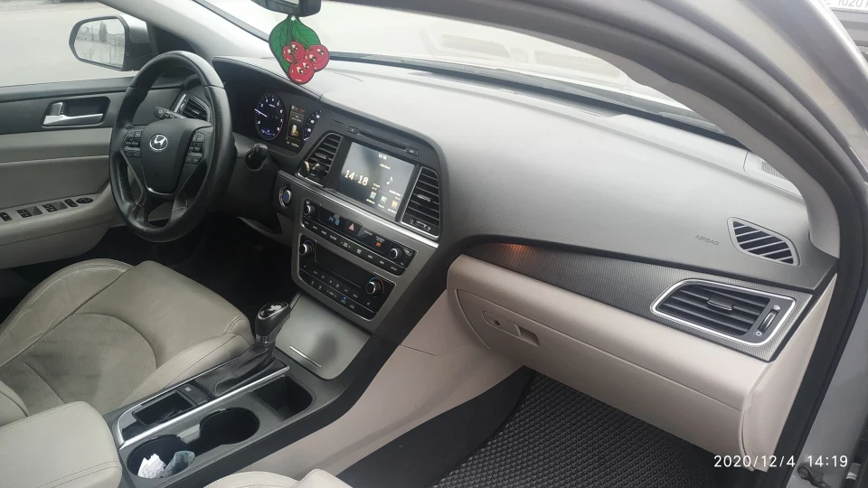 Hyundai Sonata SONATA SPORT 2