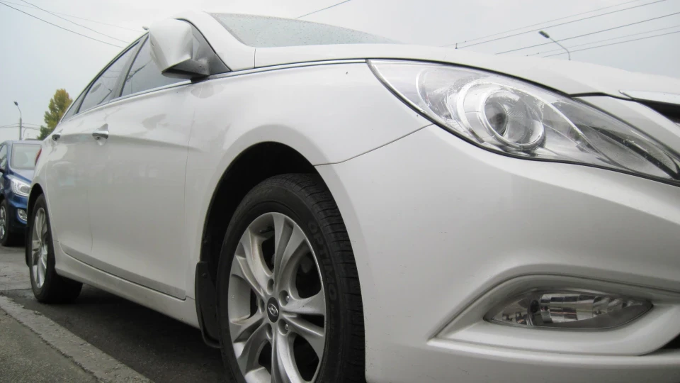 Hyundai Sonata //Sonia Express YF// 2