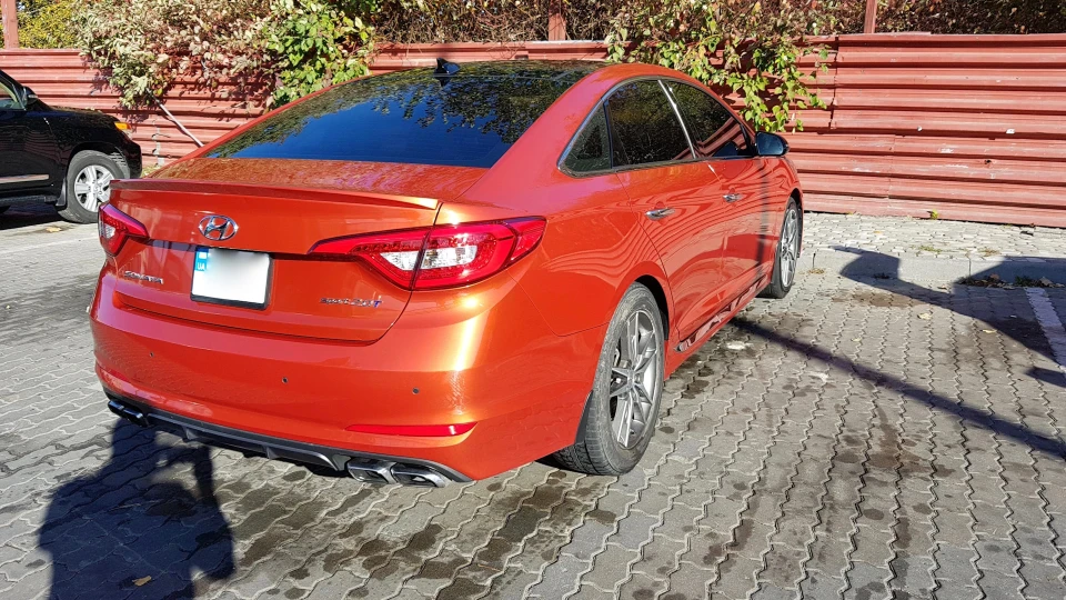 Hyundai Sonata Sport 2.0t Limited 2