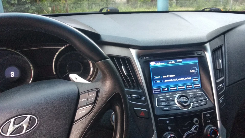 Hyundai Sonata Sport 5