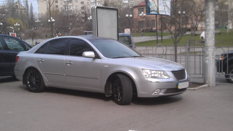 Hyundai Sonata V6 2