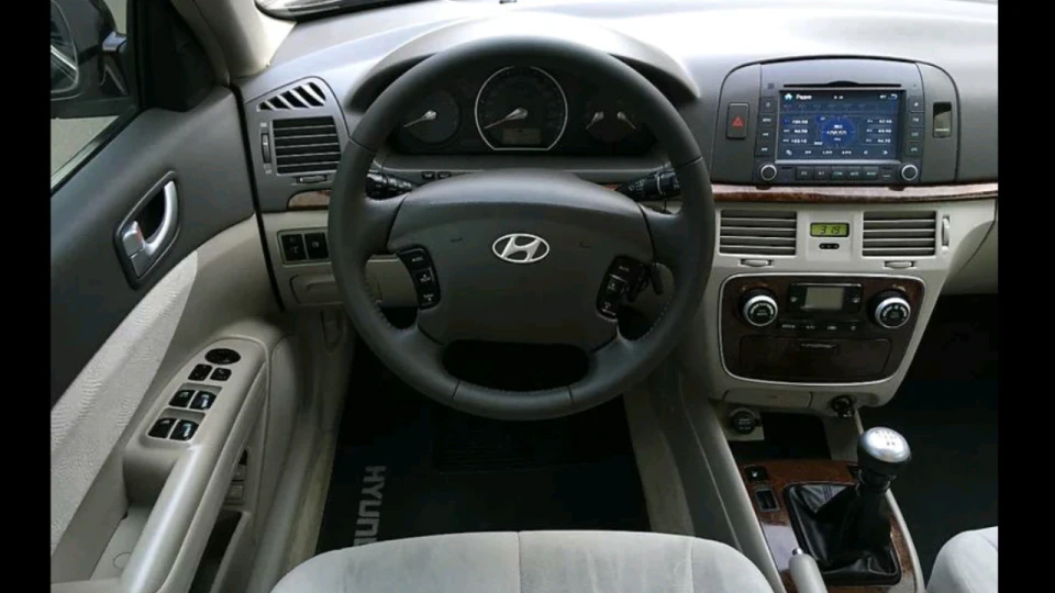 Hyundai Sonata VELVET RED 5