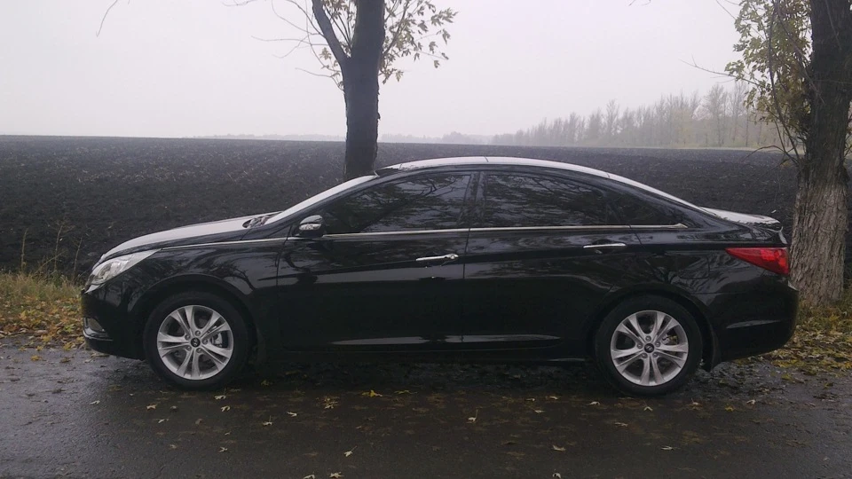Hyundai Sonata YF 4