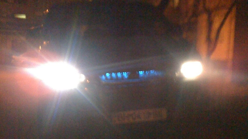 Hyundai Starex 2.5 TDI 3