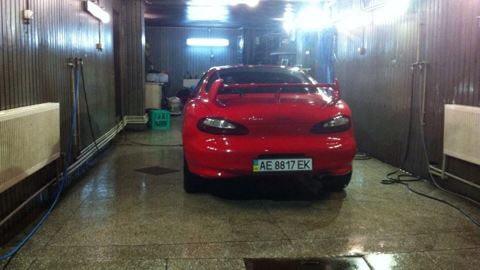 Hyundai Tiburon 2