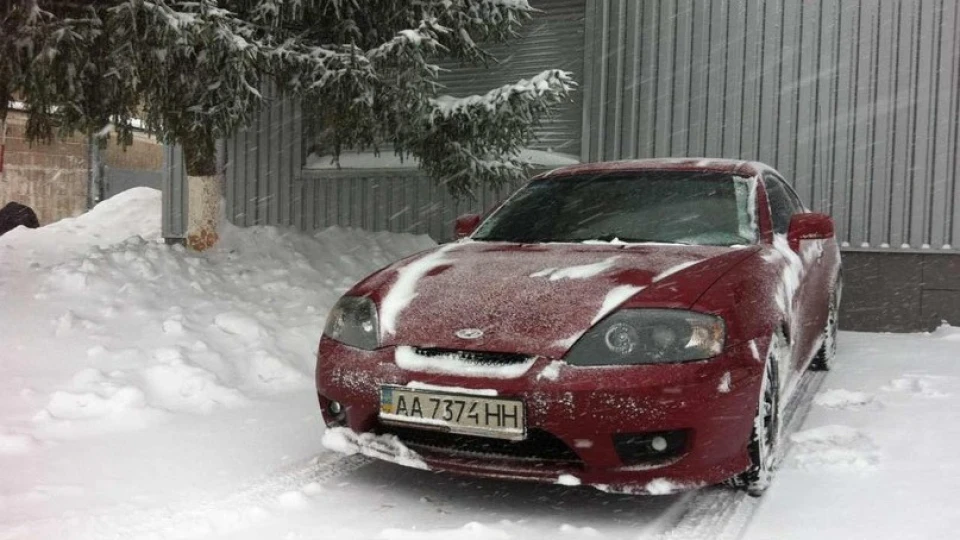 Hyundai Tiburon 2.0 АТ