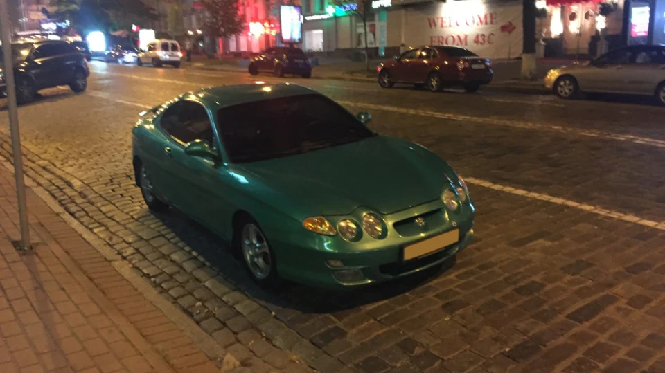 Hyundai Tiburon 2.0 МКП 2