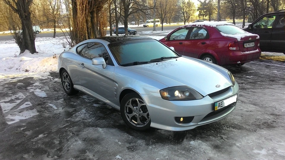 Hyundai Tiburon 2.0