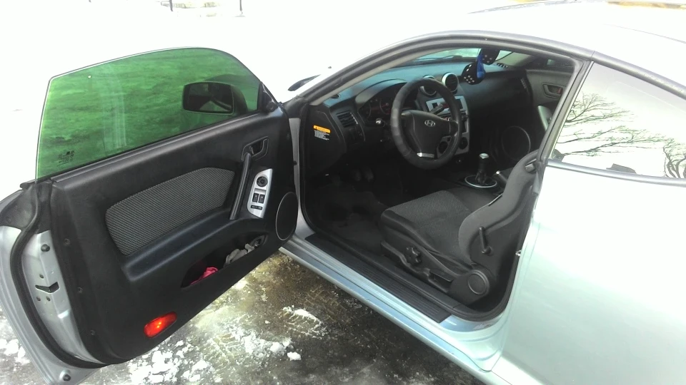 Hyundai Tiburon 2.0 4