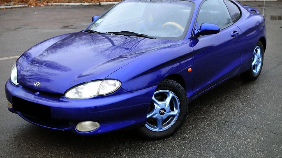 Hyundai Tiburon 2.0 4