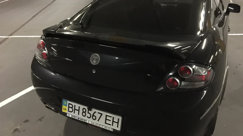 Hyundai Tiburon 2.7 V6 3