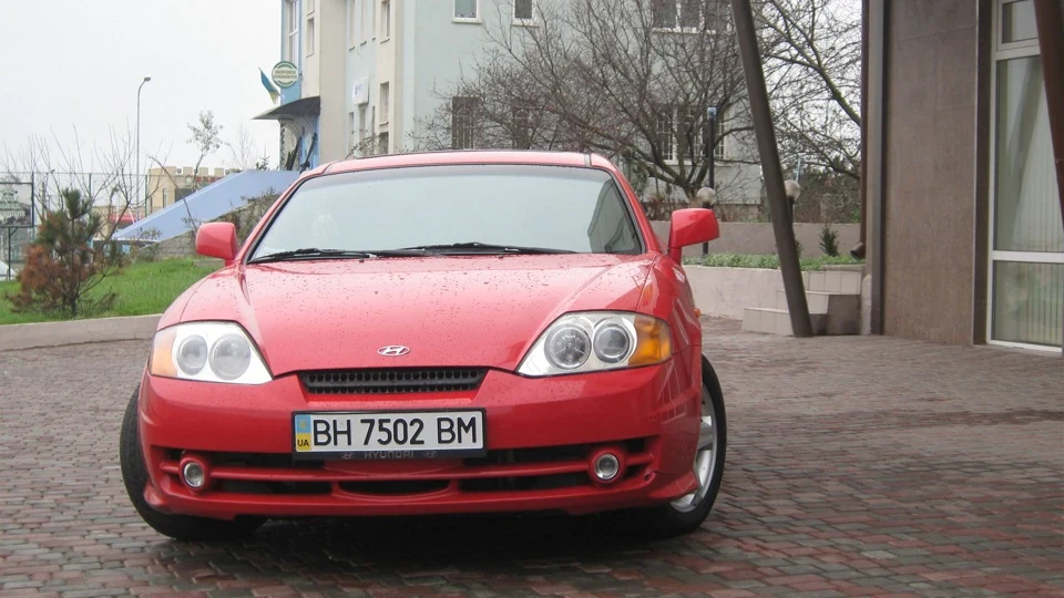 Hyundai Tiburon Элегант (Red Shark) 3