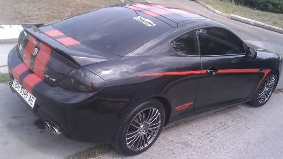 Hyundai Tiburon Полосатик 5