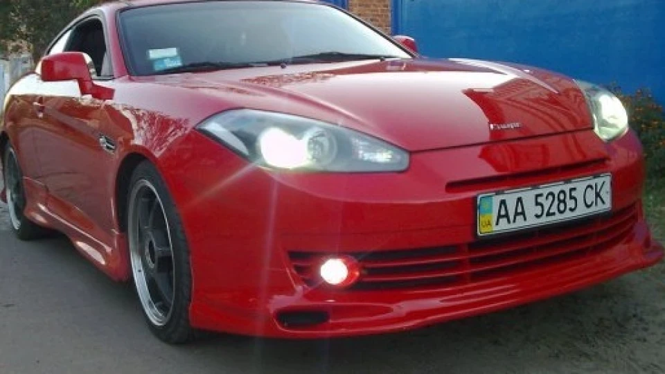Hyundai Tiburon Псевдо ферарі! 5