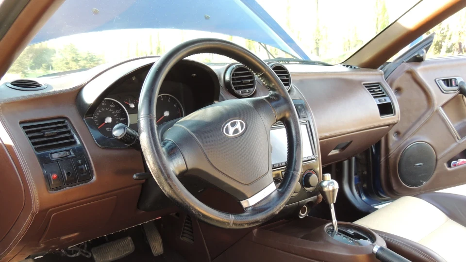 Hyundai Tiburon Синя акула 5